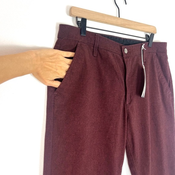 AG Adriano Goldschmied Caden Tailored Twill Pants in Dark Sangria NWT Size 31 - Picture 6 of 12